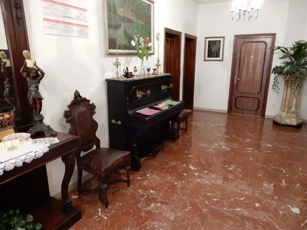 Hotel image 2