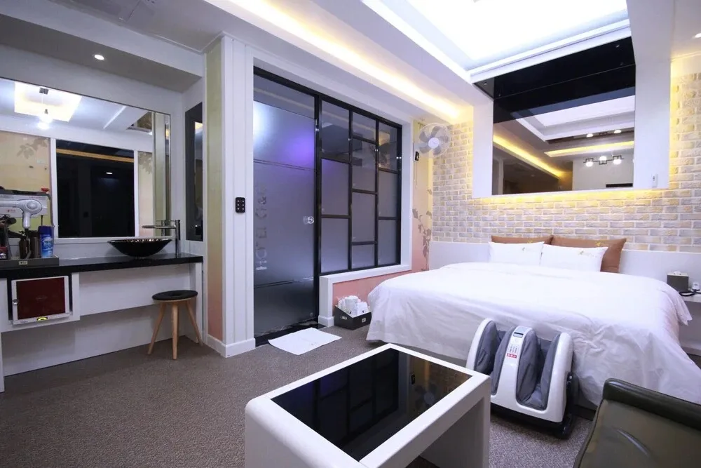 Hotel image 12