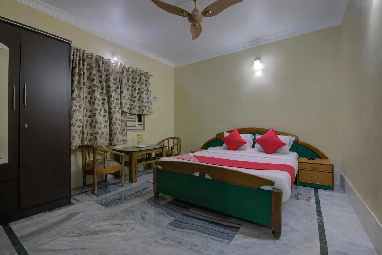 Hotel image 2