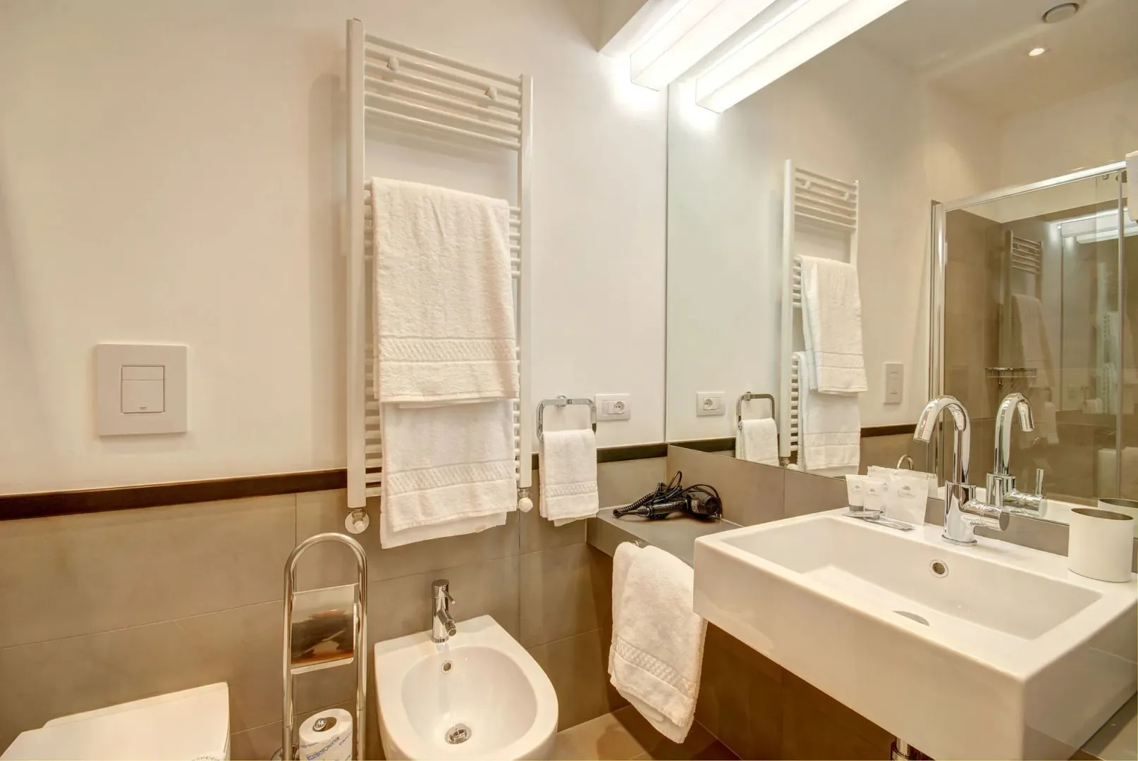 Hotel image 16