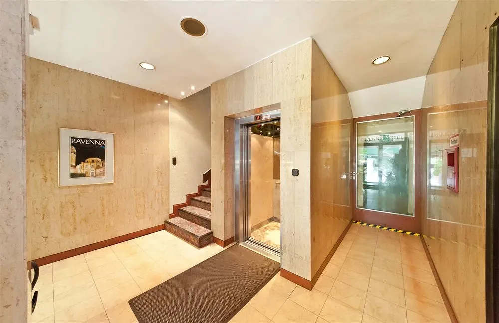 Hotel image 11