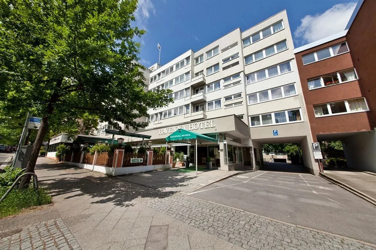 Hotel image 12
