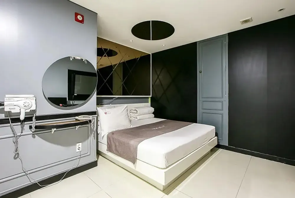 Hotel image 2
