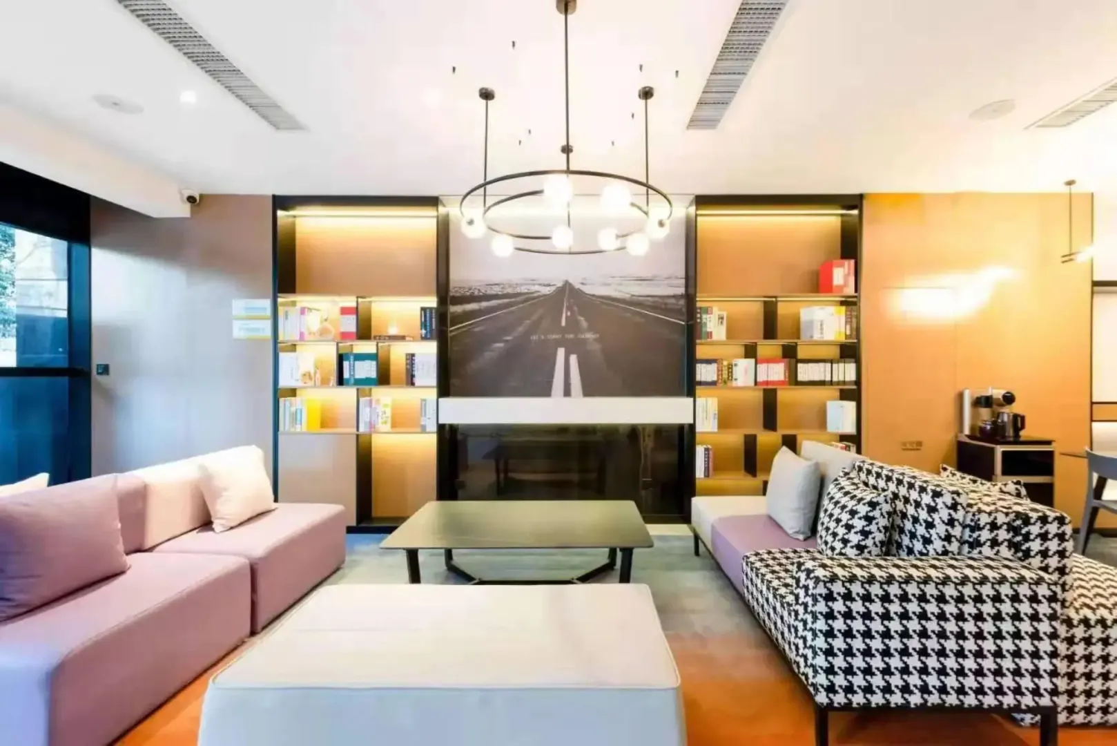 Hotel image 11