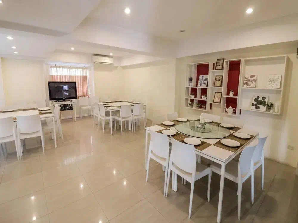 Hotel image 12