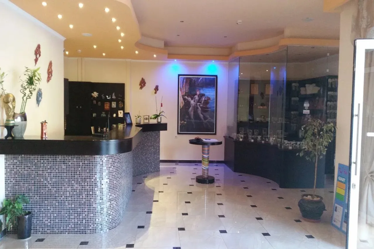 Hotel image 1
