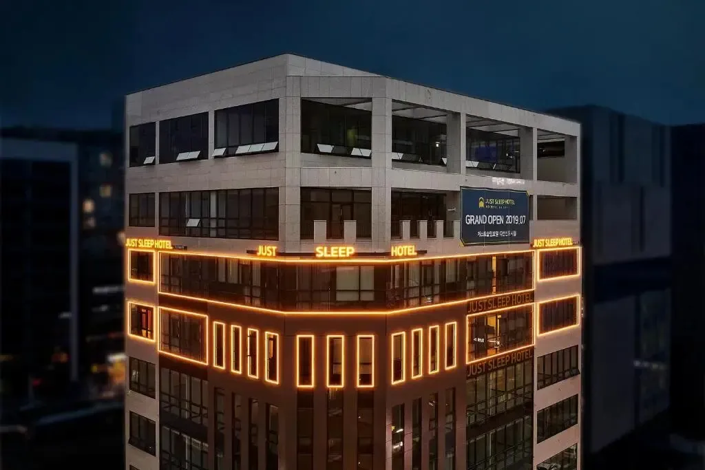Hotel image 1