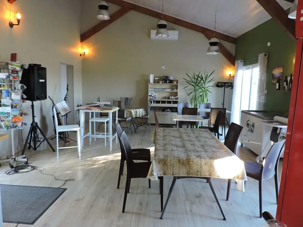 Hotel image 16