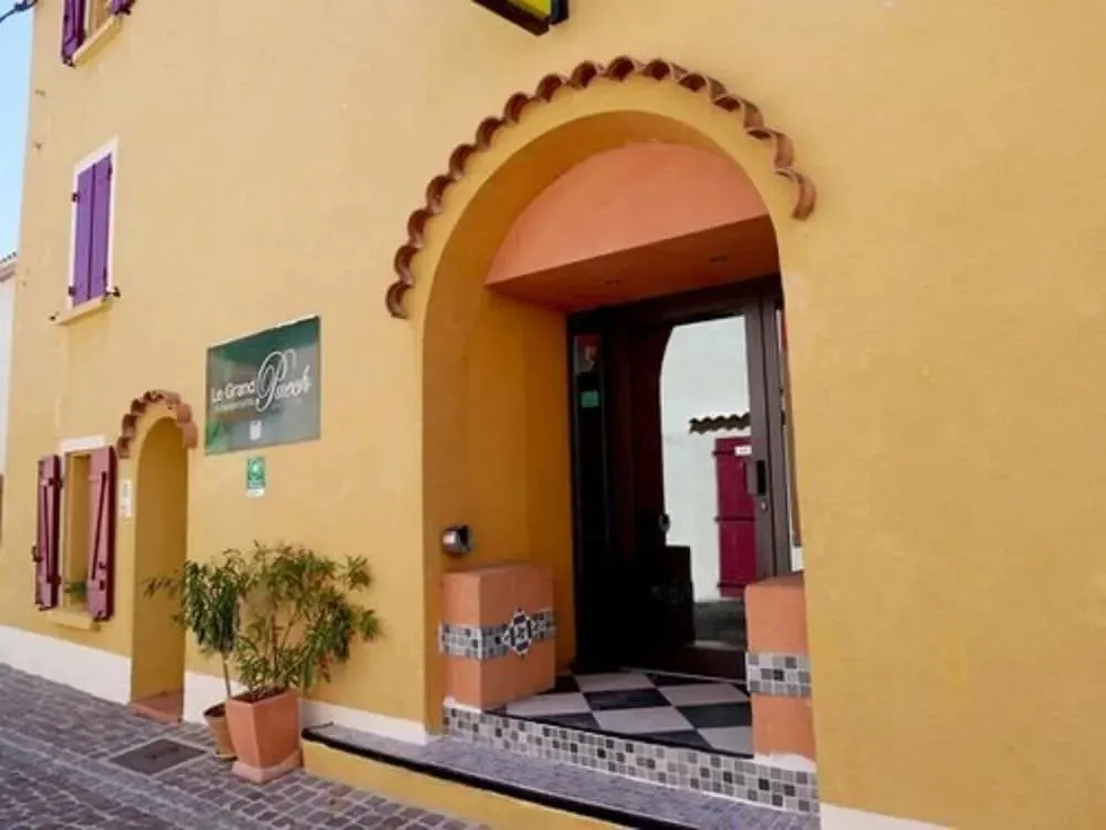 Hotel image 1