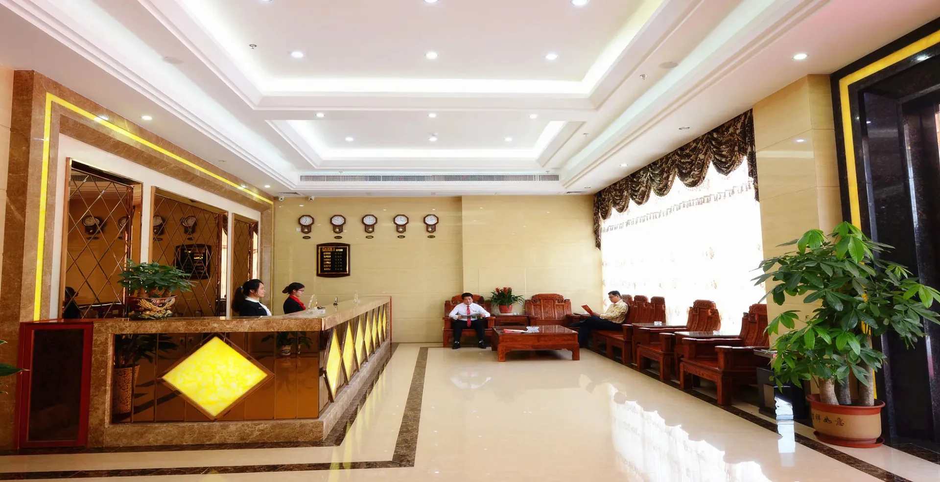 Hotel image 2