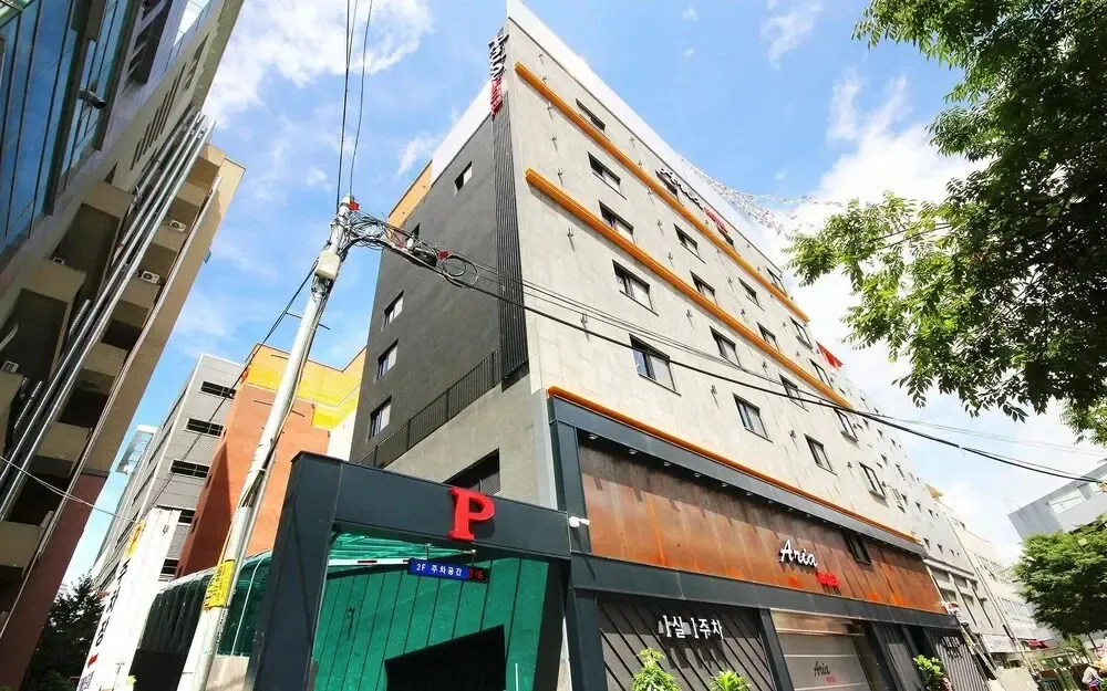 Hotel image 1
