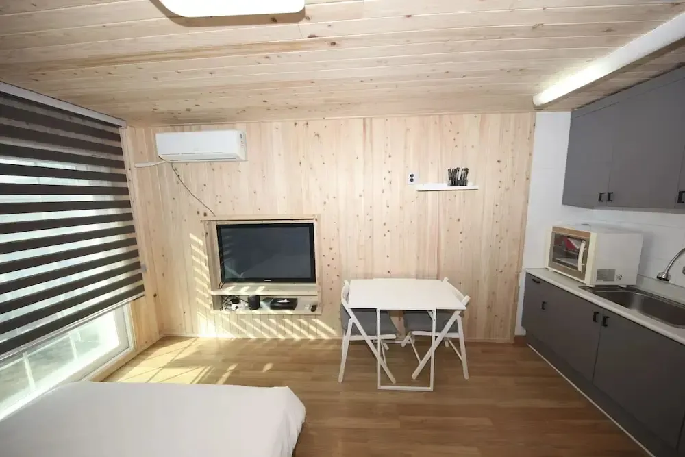 Hotel image 12