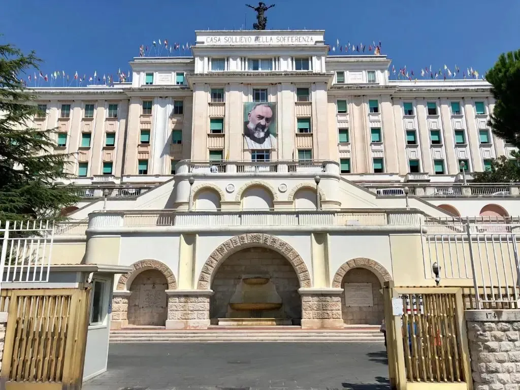 Hotel image 1
