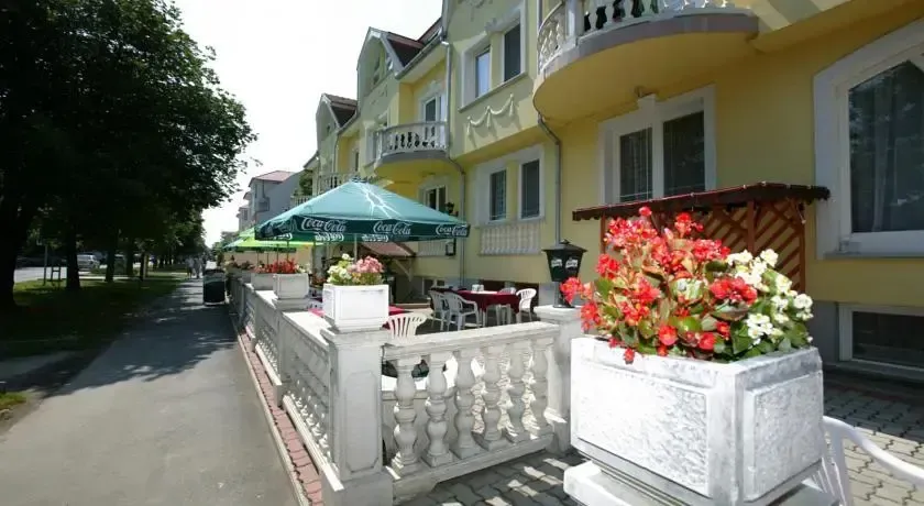 Hotel image 8