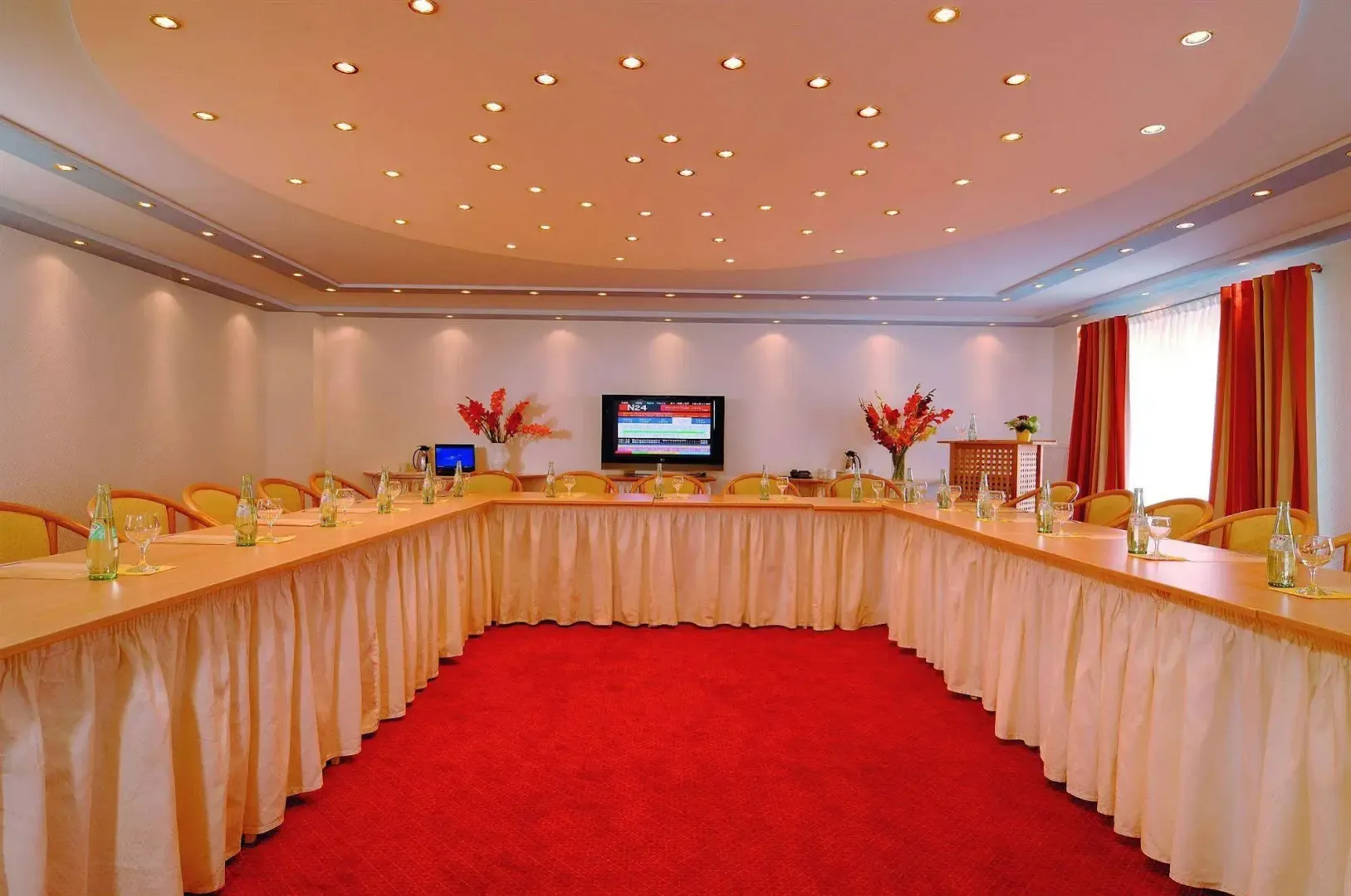 Hotel image 12