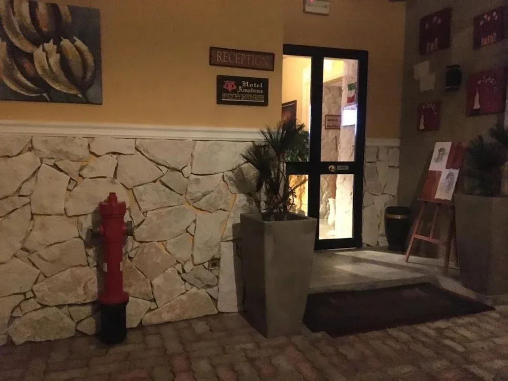 Hotel image 17