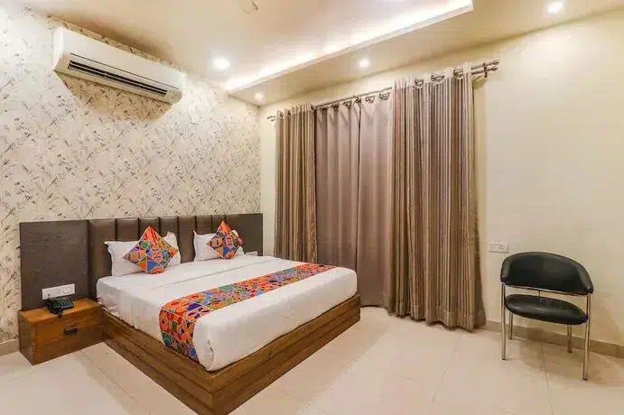 Hotel image 12