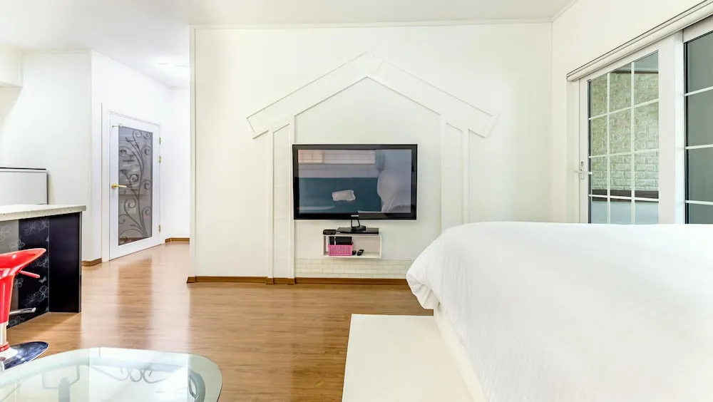 Hotel image 16