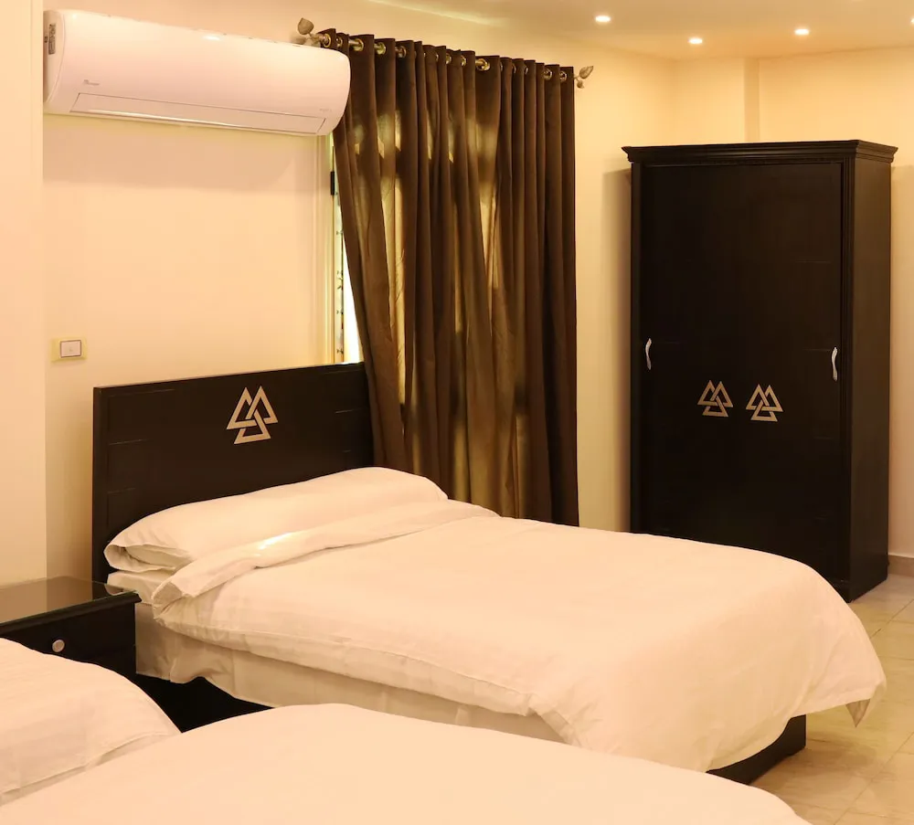 Hotel image 12