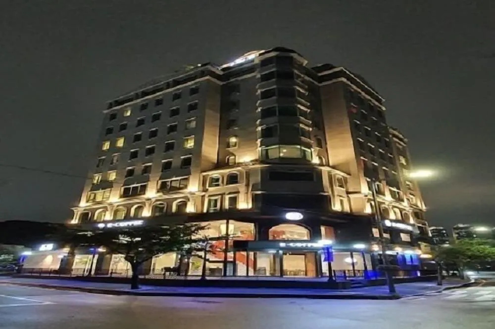 Hotel image 1
