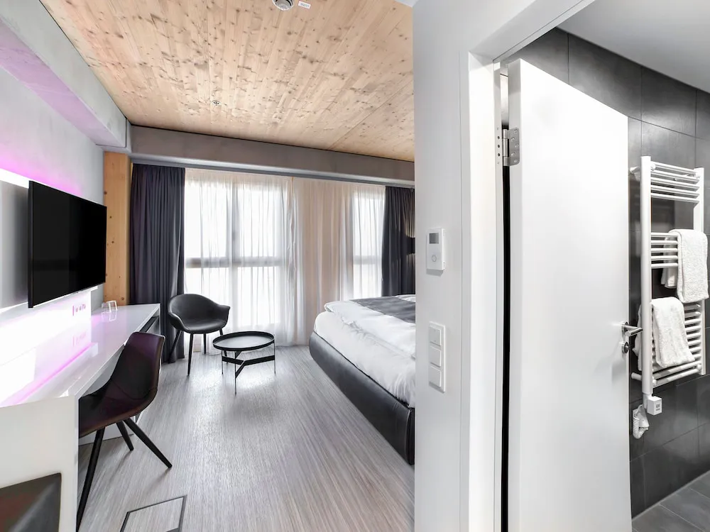 Hotel Image 2
