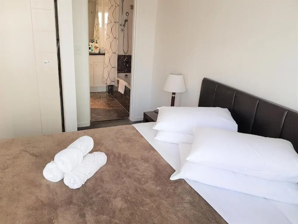Hotel image 9