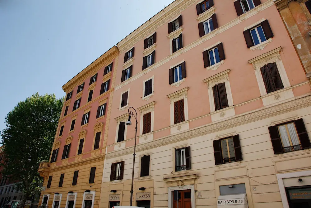 Hotel image 1