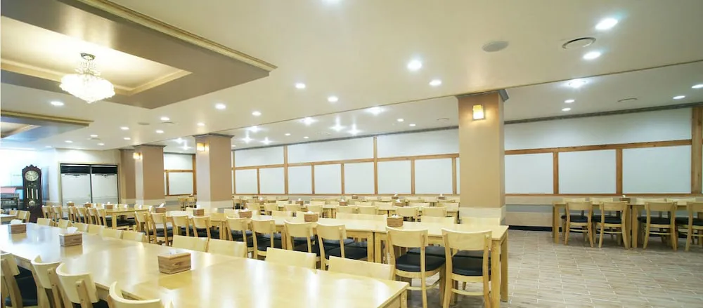 Hotel image 12