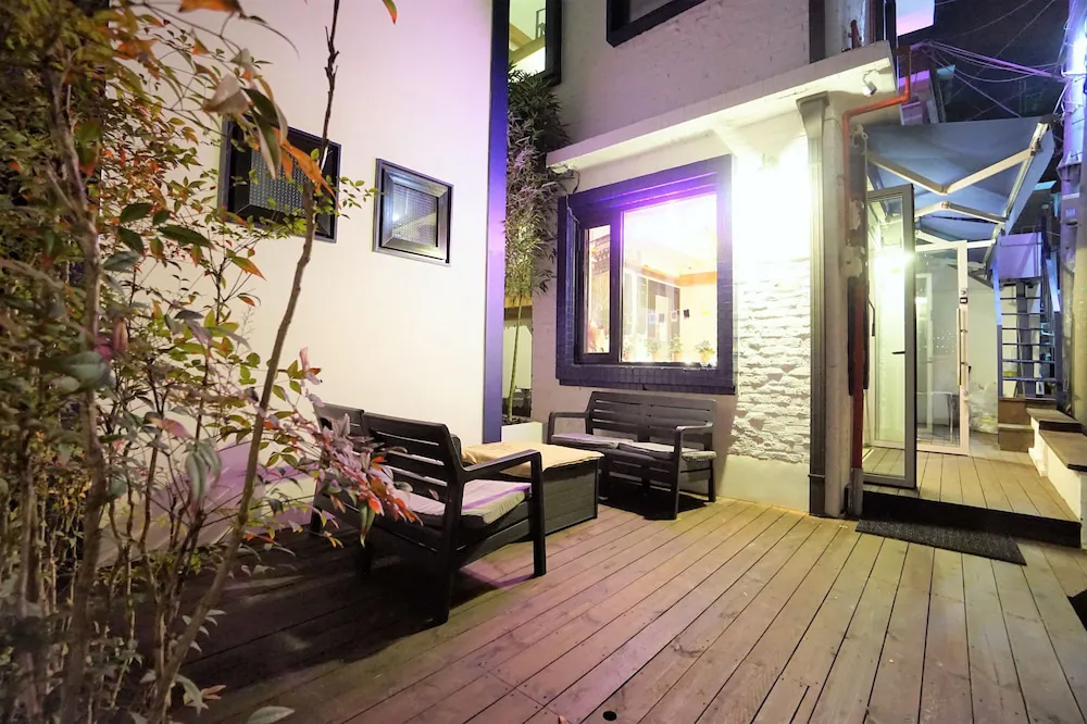 Hotel image 1