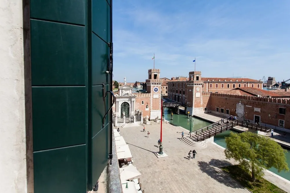 Hotel image 11