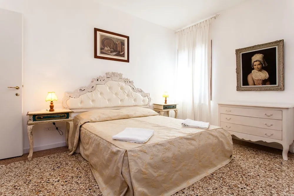 Hotel image 12