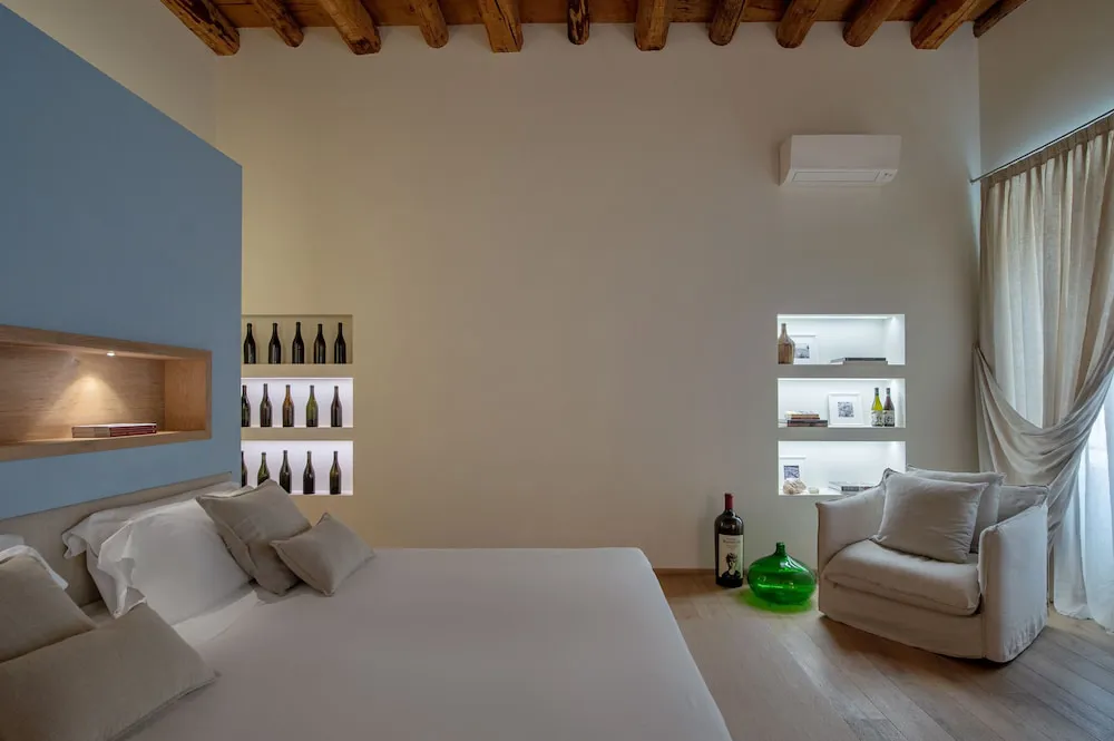 Hotel image 12