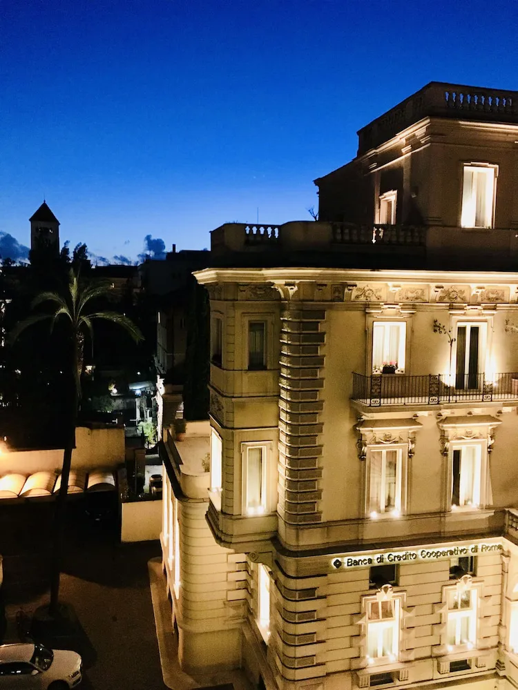 Hotel image 2
