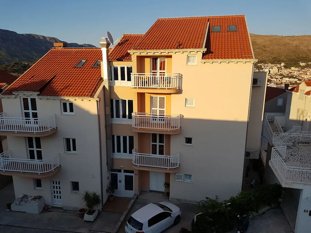 Hotel image 2