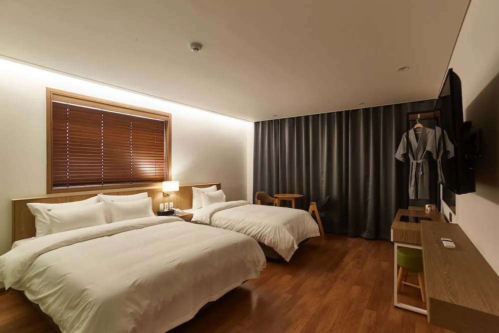 Hotel image 12