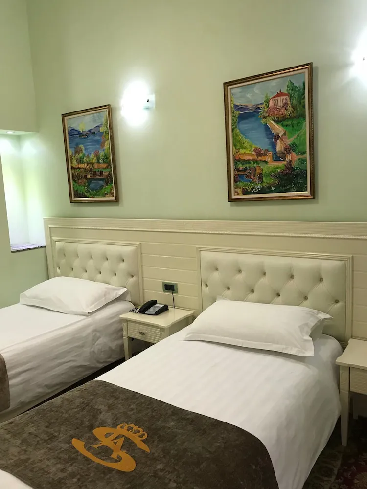 Hotel image 12