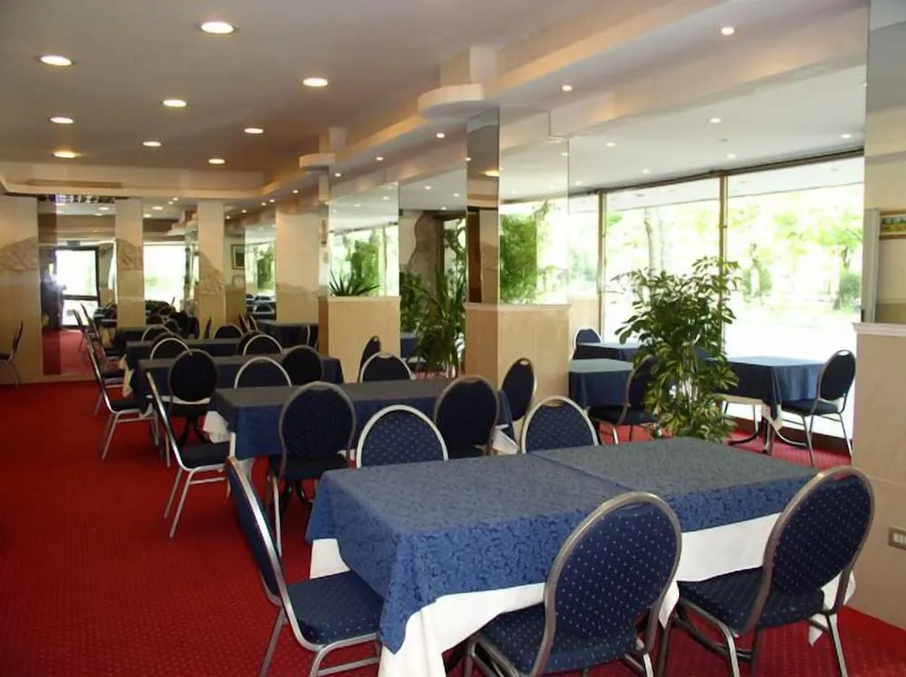 Hotel image 12