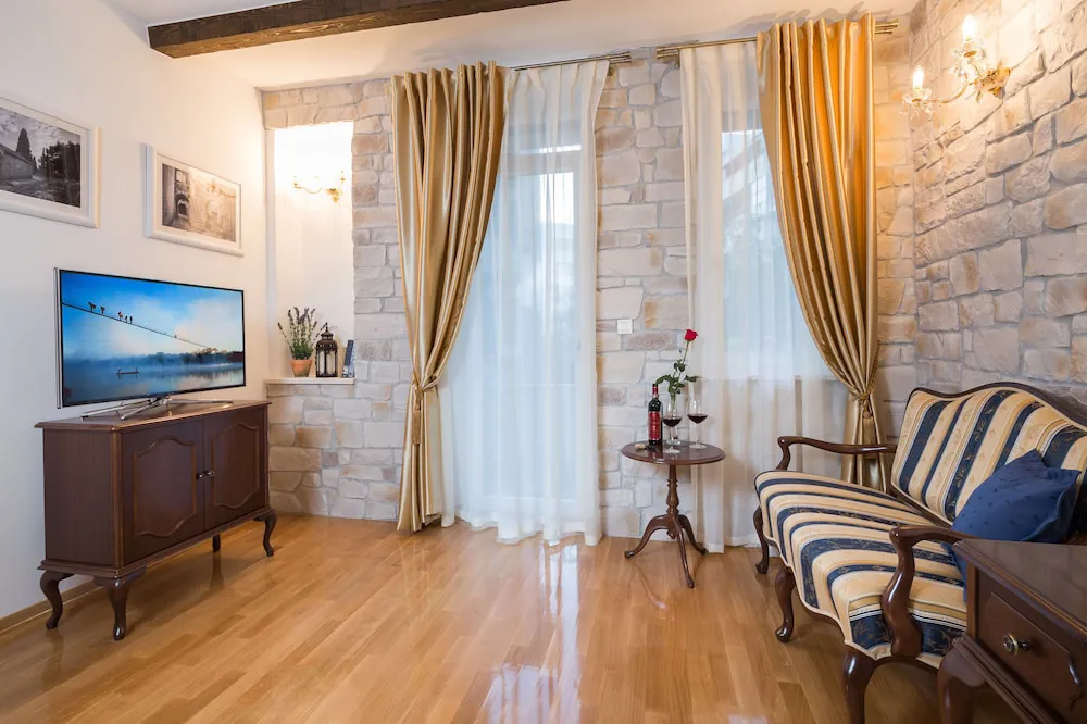 Hotel image 12