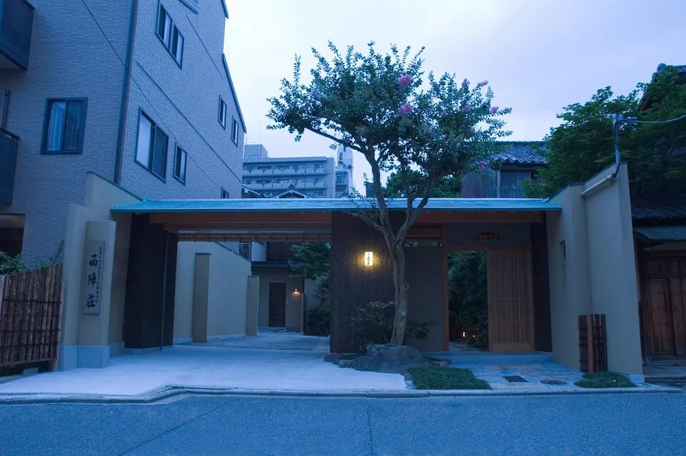 Hotel image 2
