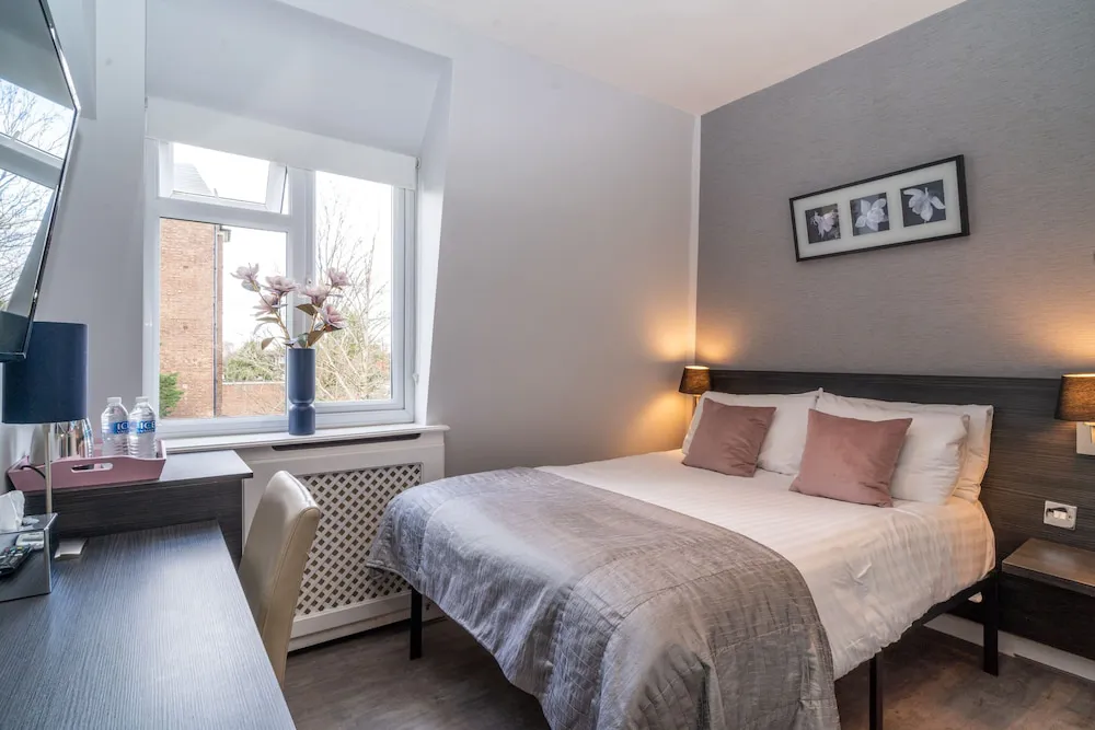 Hotel image 12