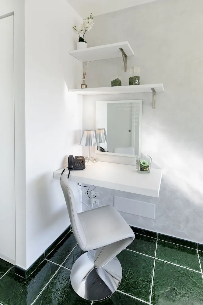 Hotel image 12