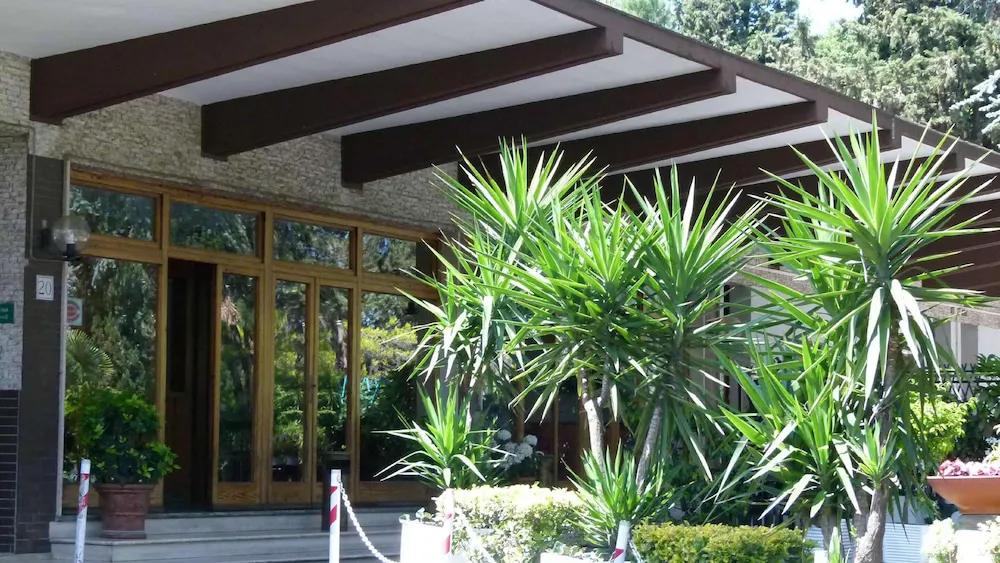 Hotel image 2