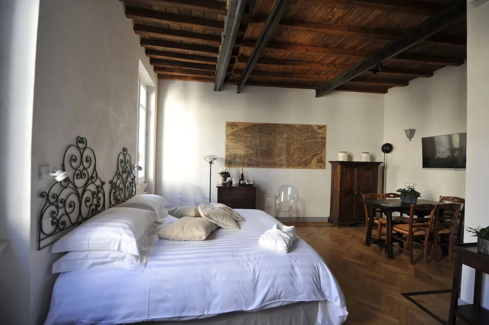 Hotel image 12