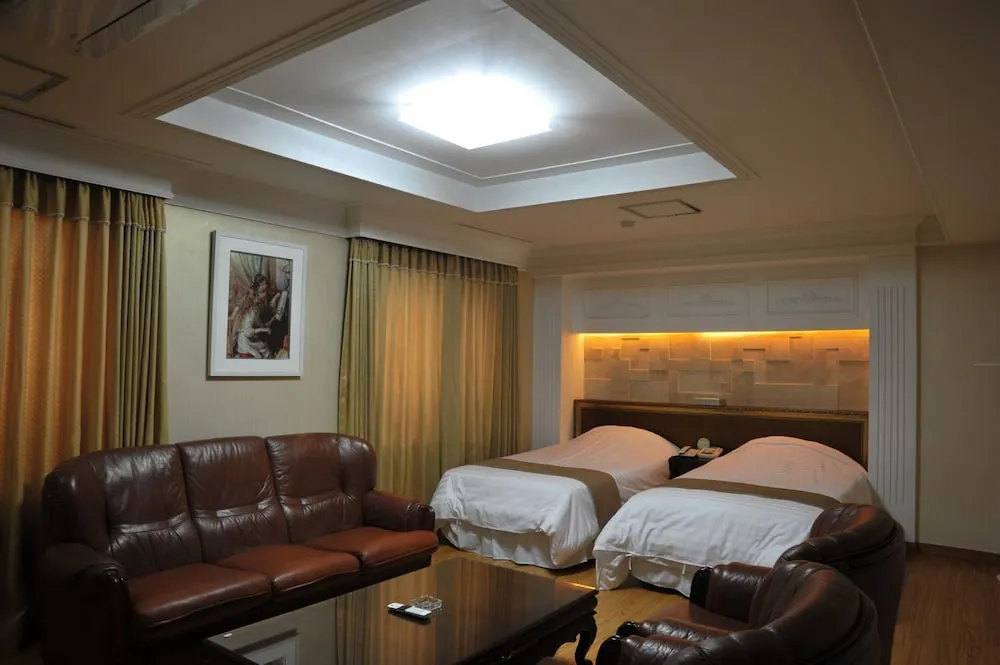 Hotel image 12