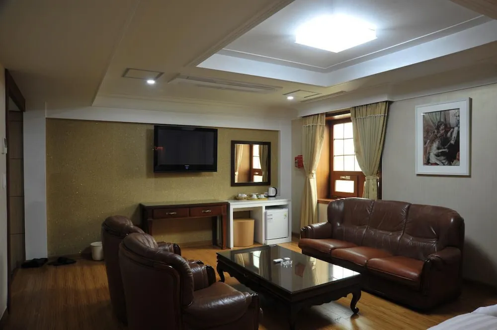 Hotel image 16