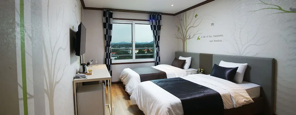 Hotel image 13