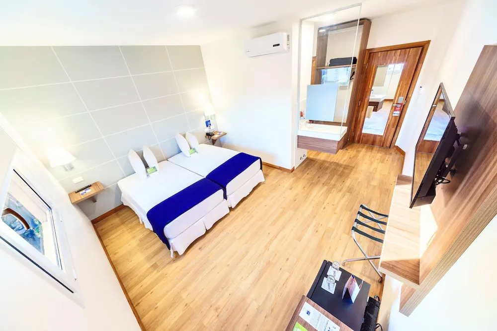 Hotel image 11