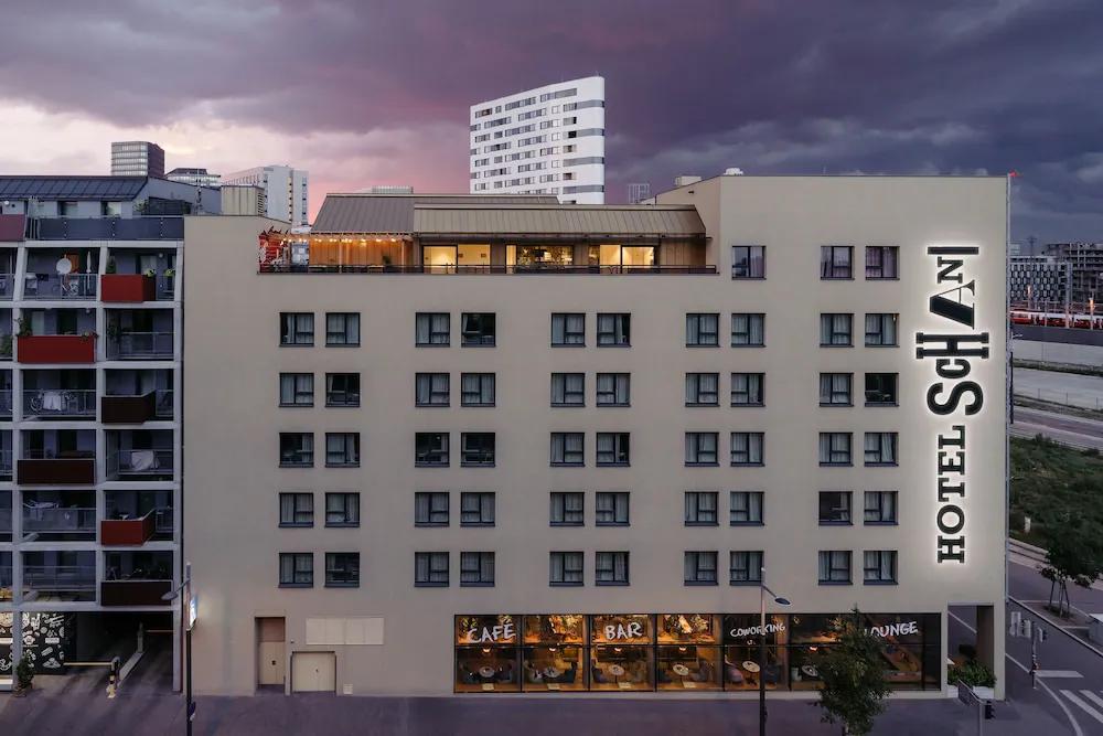 Hotel Image 2