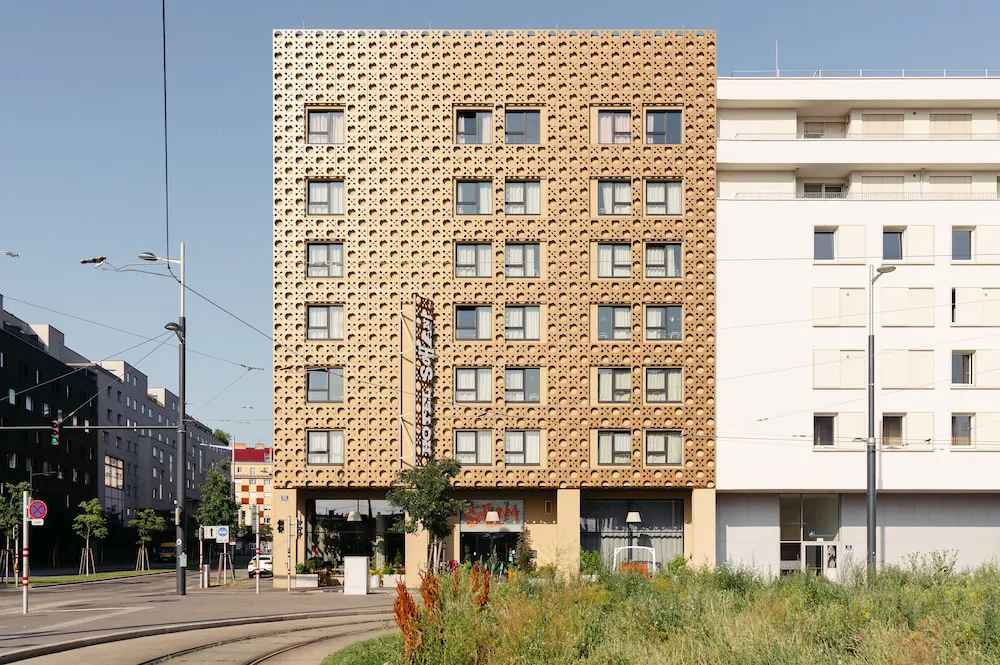 Hotel Image 4