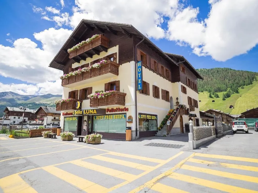 Hotel image 2